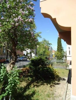 5-Raum-Wohnung mit Loggia - Naumburg (Saale)