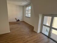 ERSTBEZUG nach Generalsanierung: Möbliertes 1 Zi.-Apartment mitten in der Aalener Innenstadt - Aalen