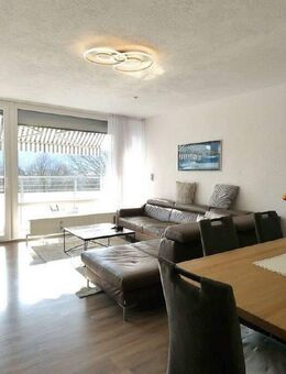 Mit Vesteblick! Top renovierte ETW mit Balkon, Lift, HMS und Parkplatz - Coburg