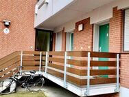Erdgeschosswohnung ein Zimmer, Kochnische und Bad mit Balkon in Emden Stadtmitte - Emden