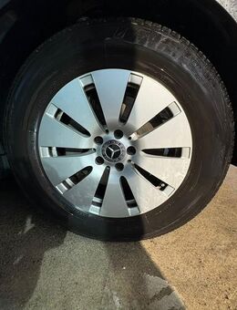 Mercedes Benz Sommerreifen auf Energieleichtmetallsparfelgen GLC 235/65 R17 - Rimsting