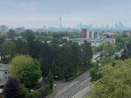 Aussicht auf die Frankfurter Skyline: praktische 1-Zimmer-Single-Wohnung mit Balkon - Frankfurt (Main)