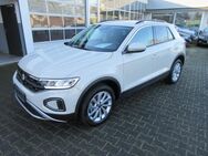 VW T-Roc, 1.5 TSI Life, Jahr 2023 - Bergkamen