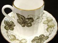 Mokkatasse auf Untertasse Royal Worcester England Hopfendekor - Hamburg Wandsbek