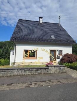 Zeitloser Charme trifft Naturidylle – Einfamilienhaus mit Waldstück in Eitorf-Keuenhof - Eitorf
