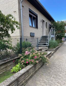 Helles Ein-/Zweifamilienhaus - Rühen