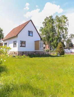 Ideal für Familien: Solides Einfamilienhaus mit riesigem Garten in Misburg-Nord - Hannover