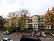 ERSTBEZUG mit Balkon und neuem Designbelag in Kappel mieten - Chemnitz