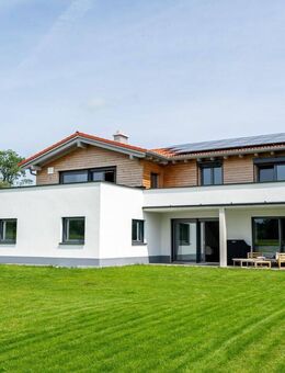 Luxus pur am Ortsrand - Exklusives Einfamilienhaus mit unverbaubarem Panoramablick - Pforzen