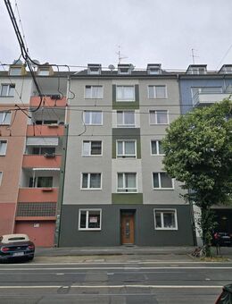 Charmante 2-Zimmer-Wohnung mit Loggia in zentraler Lage - Düsseldorf