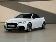 Audi TT RS, Roadster 280 km h magnetic, Jahr 2024 - Ingolstadt