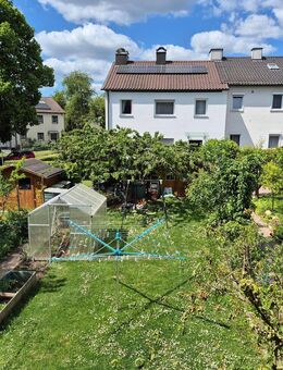 Familien aufgepasst - Reihenmittelhaus in ruhiger und zentraler Wohnlage von Sindelfingen! - Sindelfingen