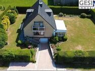 Gepflegtes Einfamilienhaus mit Einliegerwohnung und herrlichem Garten in Kröppelshagen - Kröppelshagen-Fahrendorf