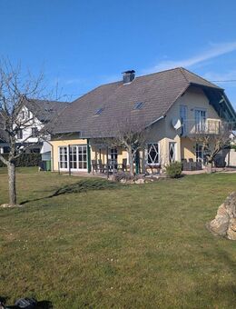 Einfamilienhaus mit großem Garten und Panoramablick auf Kastellaun - Uhler