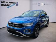 VW T-Roc, 1.5 TSI Move, Jahr 2023 - Walldorf (Baden-Württemberg)