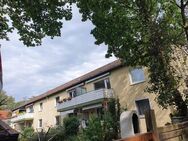 Hassels: Sanierte 3-Zimmer-Wohnung mit Balkon - Düsseldorf