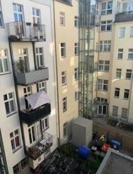 PRENZLAUER BERG: HELMHOLTZKIEZ- Charmante 2-Zimmer im sonnigen Seitenflügel - Berlin