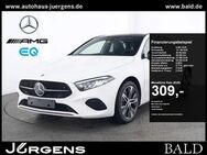 Mercedes A 250, e Progressive Night 18, Jahr 2023 - Plettenberg