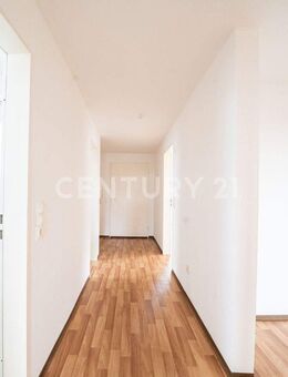 3-Zimmer-Wohnung in Senden mit Balkon, Garage und Gartenanteil - Senden (Bayern)