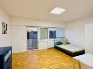 1 Zimmer Wohnung mit Balkon, möbliert, langfristig - Berlin
