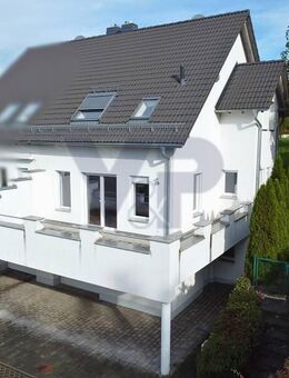 Architektonisch moderne DHH mit Fernblick - zu Fuß zum Klinikum! - Gera