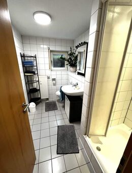 Gepflegtes Appartement mit Einbauküche und Kfz-Stellplatz in St. Ingbert-Süd zu vermieten! - Sankt Ingbert