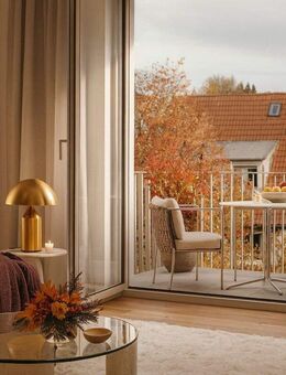 Großzügige 2 Zimmerwohnung mit Balkon und Dachterrasse mit Blick in den Himmel - Hamburg