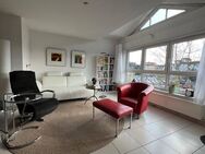 Traumhafte, außergewöhnliche 150m² Maisonette-Wohnung, 2 Etagen + DG-Studio, Balkon, 3 KFZ-Plätze, Keller - Limburgerhof