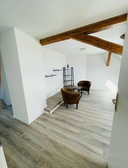 Erstbezug nach Renovierung+++2,5 Zimmer DG Wohnung+++ Bitte schriftlich anfragen!+++ - Villingen-Schwenningen
