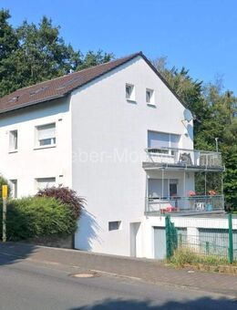 Attraktives 2-Familienhaus mit Einliegerwohnung, Garten, Garagen etc. - Bonn