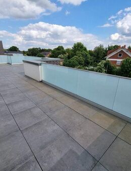 Wohnen, da wo andere Urlaub machen! KfW 55 Effizienzhaus - Penthouse-Eigentumswohnung mit großer Dachterrasse - Lembruch