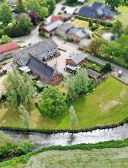Der Traum vom eigenen Resthof: viel Platz, Pferdestallungen & 3-Mietwohnungen direkt an der Treene - Silberstedt