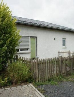 ** EINFAMILIENHAUS MIT EINLIEGERWOHNUNG - IN ORTSRANDLAGE**** - Elbtal