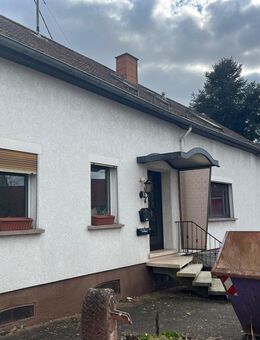 Vermietetes Renovierungsbedürftiges 1-2 Familienhaus in Namborn-OT zu verkaufen - Namborn