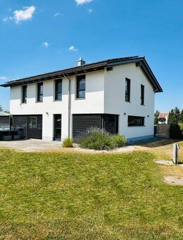 MODERN - GERÄUMIG - HOCHWERTIG Einfamilienhaus mit großem Garten in Germaringen - Germaringen