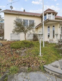 Exklusive Villa mit großzügigem Grundstück und außergewöhnlicher Ausstattung in Bergatreute - Bergatreute