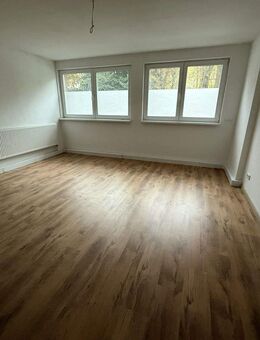 Erdgeschosswohung - Erstbezug, barrierefrei & energetisch saniert in Wuppertal-Langerfeld - Wuppertal