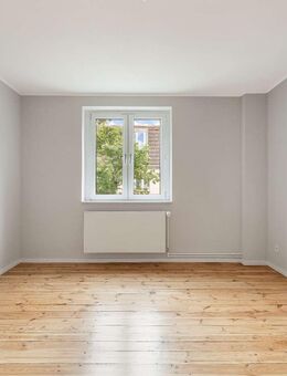 Umfassend sanierte 2-Zimmer Wohnung mit Einbauküche in Köpenick! - Berlin