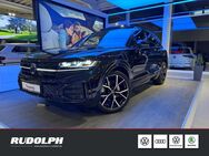 VW Touareg, 3.0 V6 TDI R-Line, Jahr 2024 - Leuna