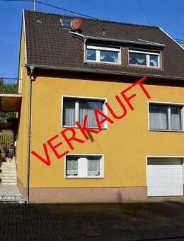 Gepflegtes 1-2 Familienhaus mit Garten und Garage - Völklingen