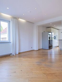 Gemütliche Wohnung in Form einer Doppelhaushälfte mit Garten in Erzingen - Klettgau