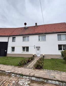 Ruhige Lage, großes Potenzial in dem 4 Seitenhof! - Sömmerda