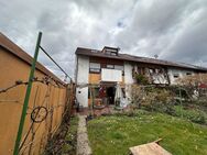 Reihenendhaus mit Potenzial: 5-Zimmer-Familienidylle mit Garten und Garage in Puchheim - Puchheim