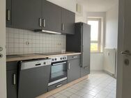 Neue Küche Neuer Fußboden 3 Zimmer 1.Obergeschoss Balkon Mühlentwiete - Schwerin