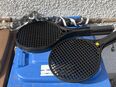 4 Schläger mit Netz (Bälle fehlen) + Badminton-Set mit Netz, neu, ovp. + 2 Diabolo (grün + rot) + Move-it-bag (Bewegungsförderung), inkl. Beutel + Sonnenschirm, weiß/grün/blau in 81825