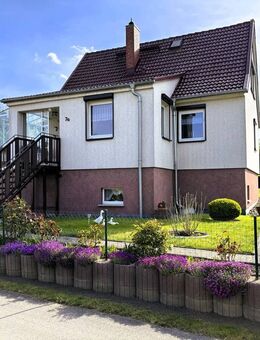 gepflegtes Einfamilienhaus mit liebevoll angelegtem Garten in ruhiger Dorflage - Wildberg (Mecklenburg-Vorpommern)