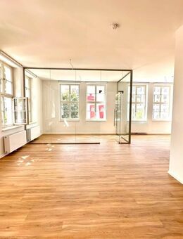 Wohnen mit Charakter - stilvolle 3-ZKB-Wohnung in liebevoll saniertem Altbau von 1923 - Landau (Pfalz)
