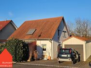 Sehr gepflegtes, freistehendes Einfamilienhaus mit Garten, Garage und Stellplatz, zentrumsnah in Mühlacker-Stöckach - Mühlacker