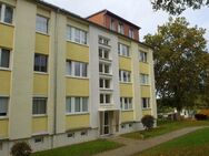Sanierte und vermietete * 2-Zimmer-Wohnung mit Balkon und Laminatboden im 1.OG - Gera