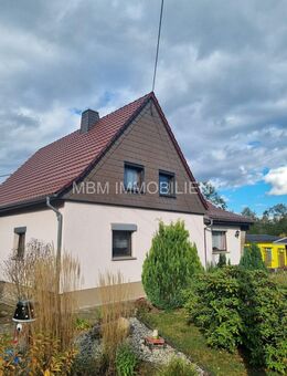 Wohnen in ruhiger Siedlungslage - Neukirch (Sachsen)